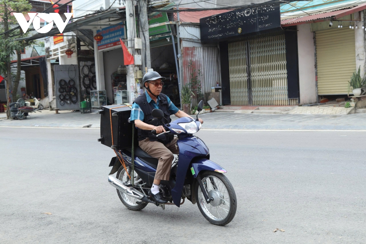 Đưa thông tin bầu cử đến từng thôn bản vùng biên Lạng Sơn