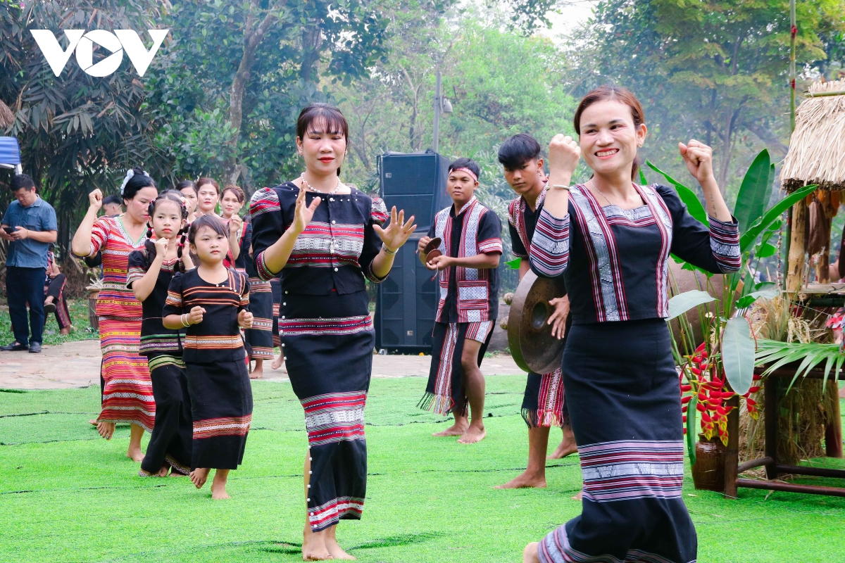  xuan goi tu buon lang - thanh am van hoa s tieng hinh anh 5