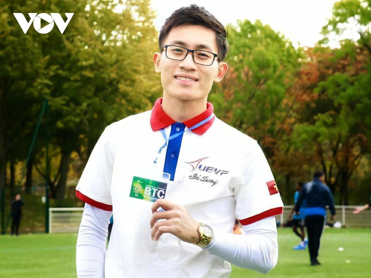 ngay hoi toan dan nhin tu nuoc phap niem tin vao quoc hoi khoa moi hinh anh 2