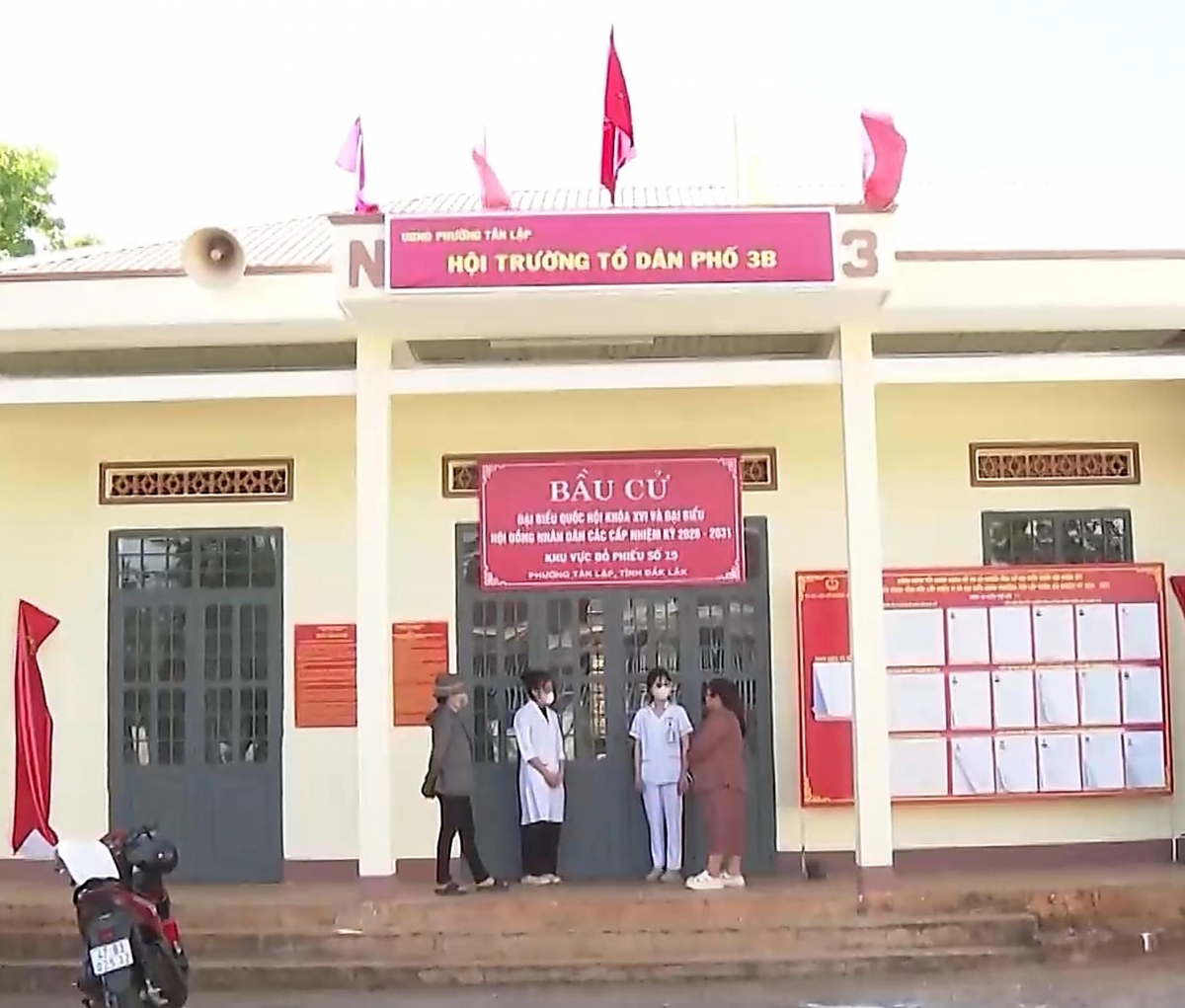Dak lak dam bao cong tac y te, phong chong dich benh phuc vu bau cu hinh anh 1