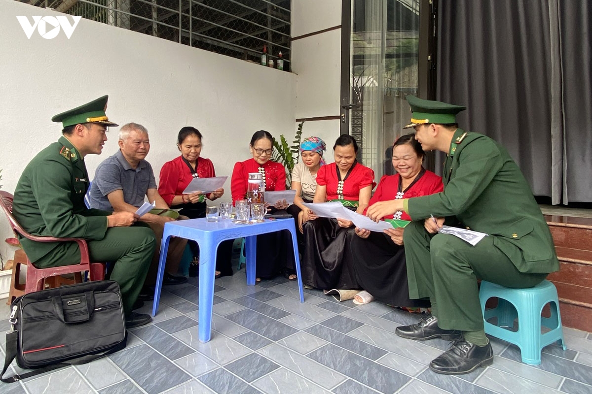 ron rang khong khi bau cu noi bien cuong lai chau hinh anh 1