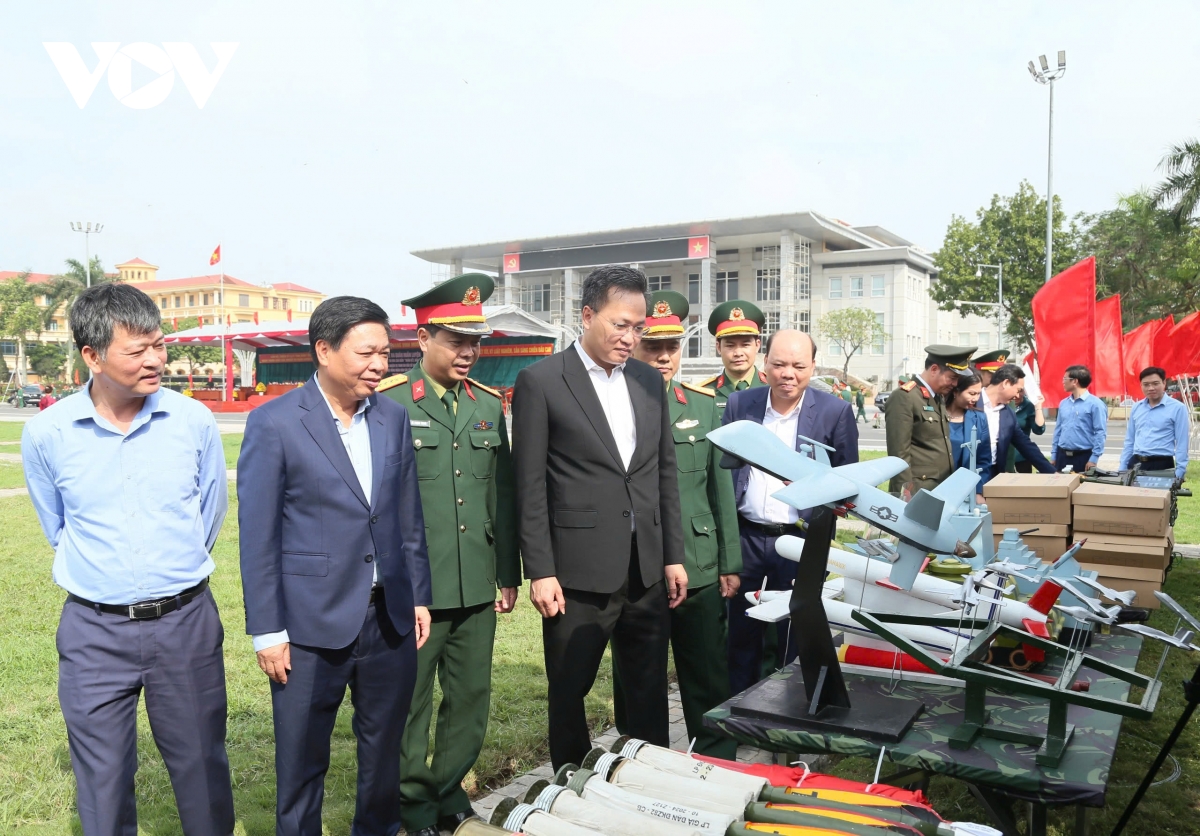 bo chqs hung yen ra quan huan luyen, nang cao chat luong san sang chien dau hinh anh 3