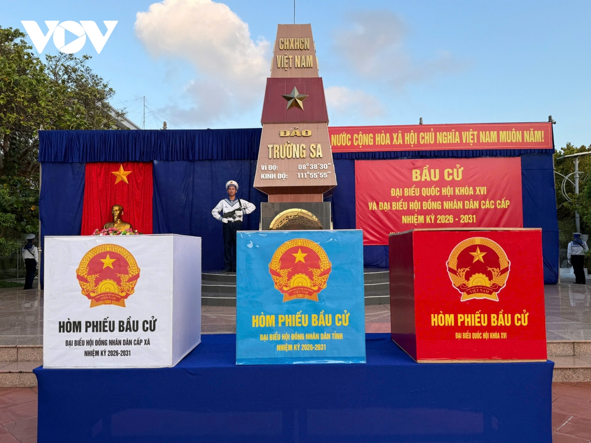 tong kiem tra cong tac bau cu tai dao truong sa, tinh khanh hoa hinh anh 6