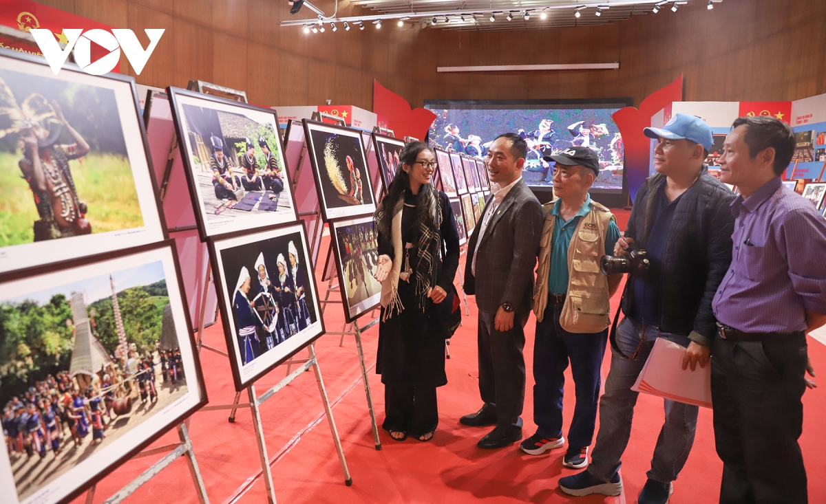 quang ninh quang ba van hoa tu van hoc nghe thuat hinh anh 1