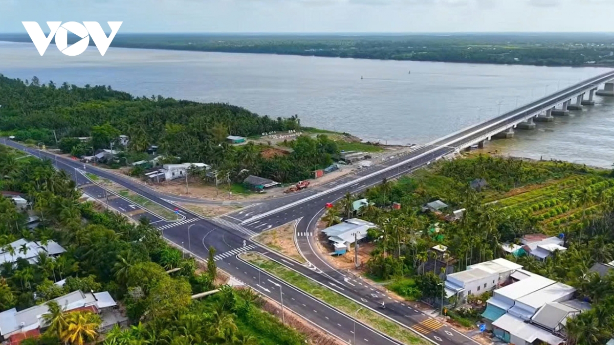 Day nhanh tien do thi cong cau Dai ngai 1 som dua cong trinh vao su dung hinh anh 2