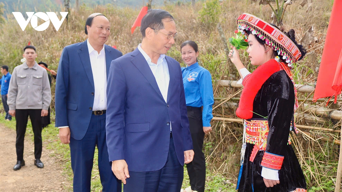 cap nhat Dong loat khoi cong cac truong noi tru tai khu vuc bien gioi dat lien hinh anh 21