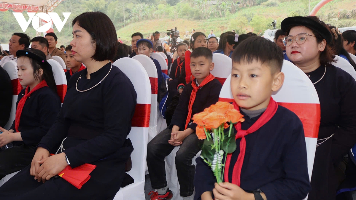 cap nhat Dong loat khoi cong cac truong noi tru tai khu vuc bien gioi dat lien hinh anh 23