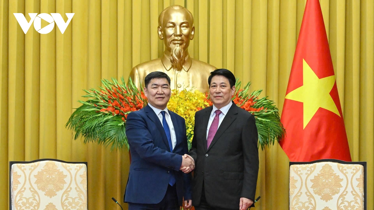 Chủ tịch nước Lương Cường tiếp Chánh án Tòa án tối cao Mông Cổ