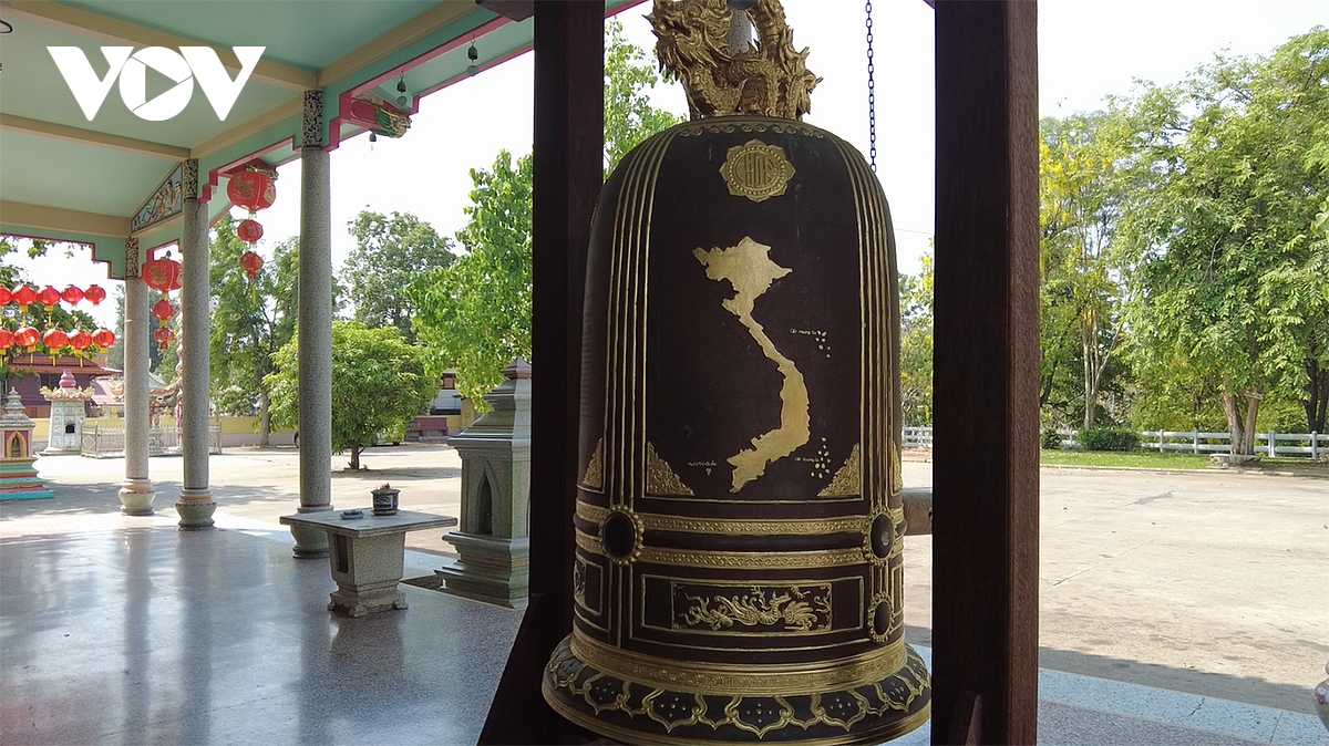 khanh tho - ngoi chua viet doc dao tai tinh kanchanaburi thai lan hinh anh 3