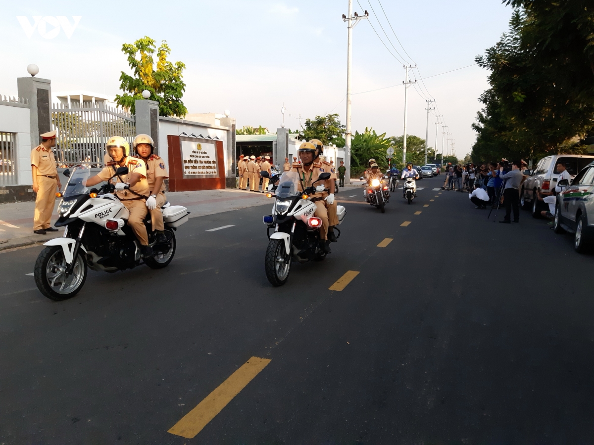 Da nang dam bao an toan giao thong trong ngay hoi bau cu hinh anh 2