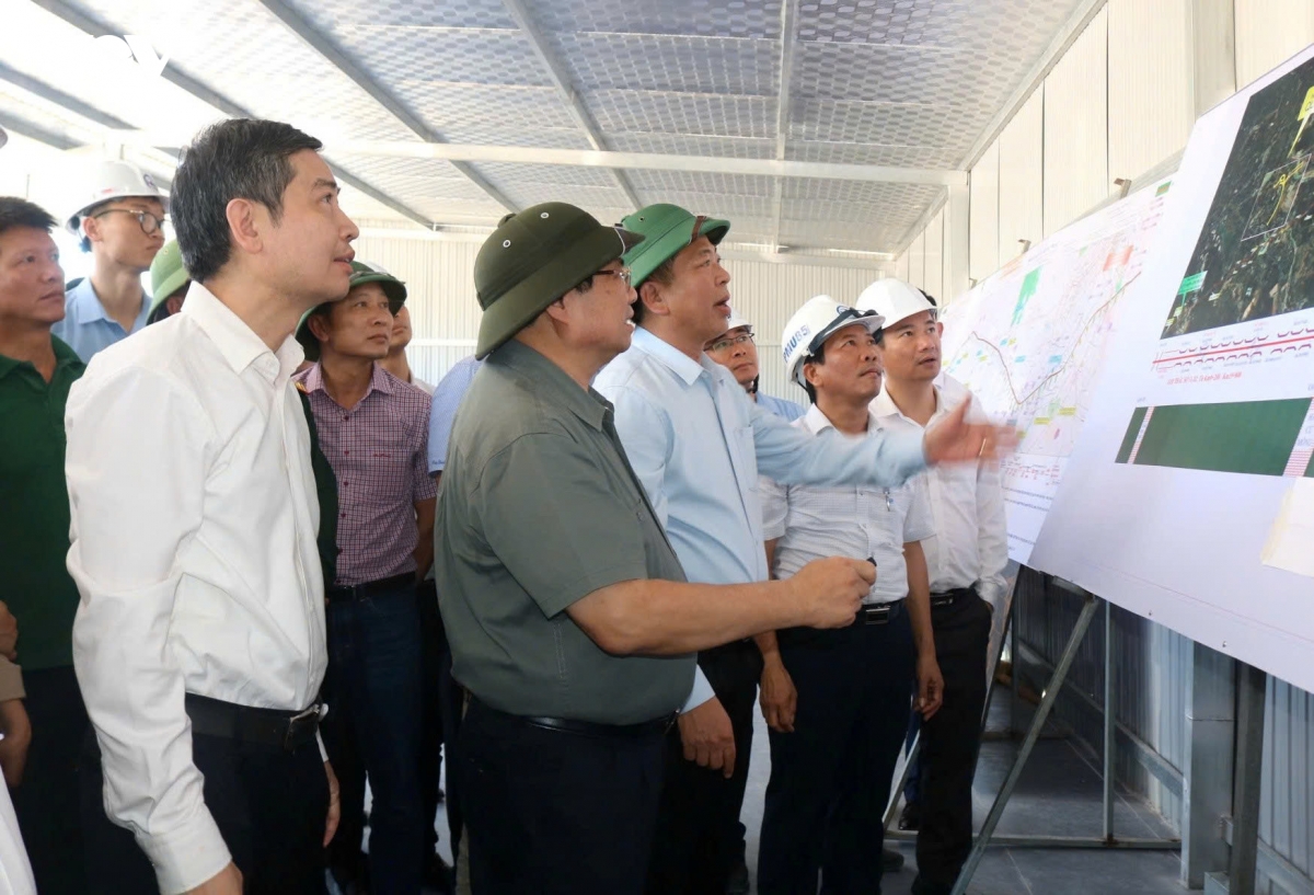 Dua tuyen cao toc tu quang ngai den gia lai vao van hanh de tranh lang phi hinh anh 2