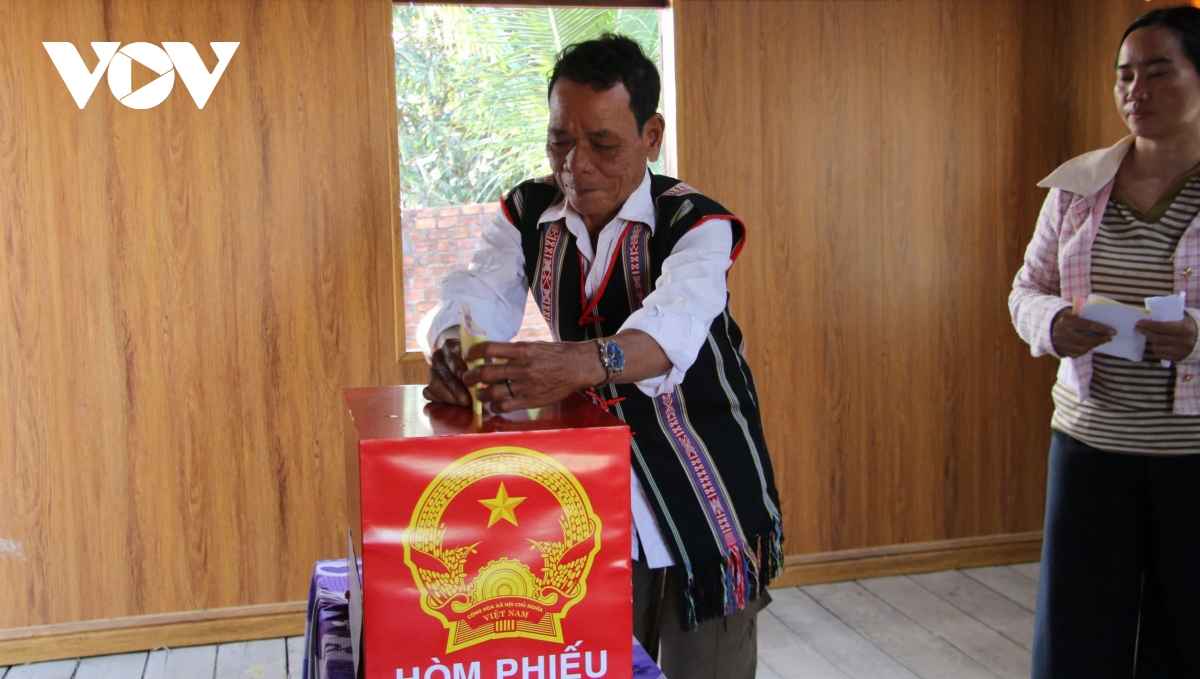 tuong thuat truc tiep ngay hoi toan dan 15 3 2026 hinh anh 220