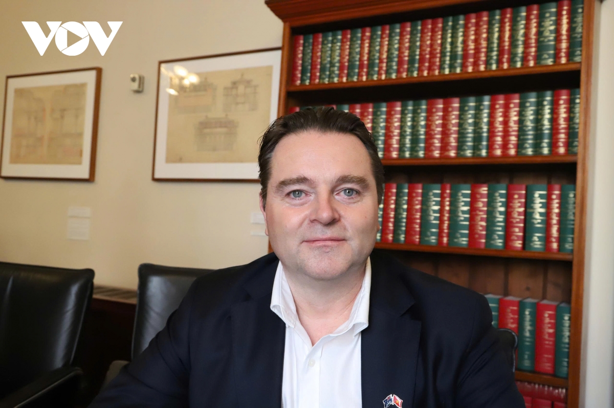 thu hut cac nha dau tu australia tham gia vao trung tam tai chinh quoc te viet nam hinh anh 2