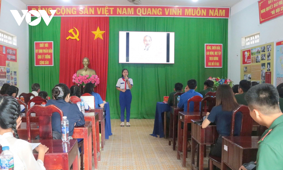 hoi thi ke chuyen ve bac, boi dap ban linh the he tre noi bien gioi an giang hinh anh 4