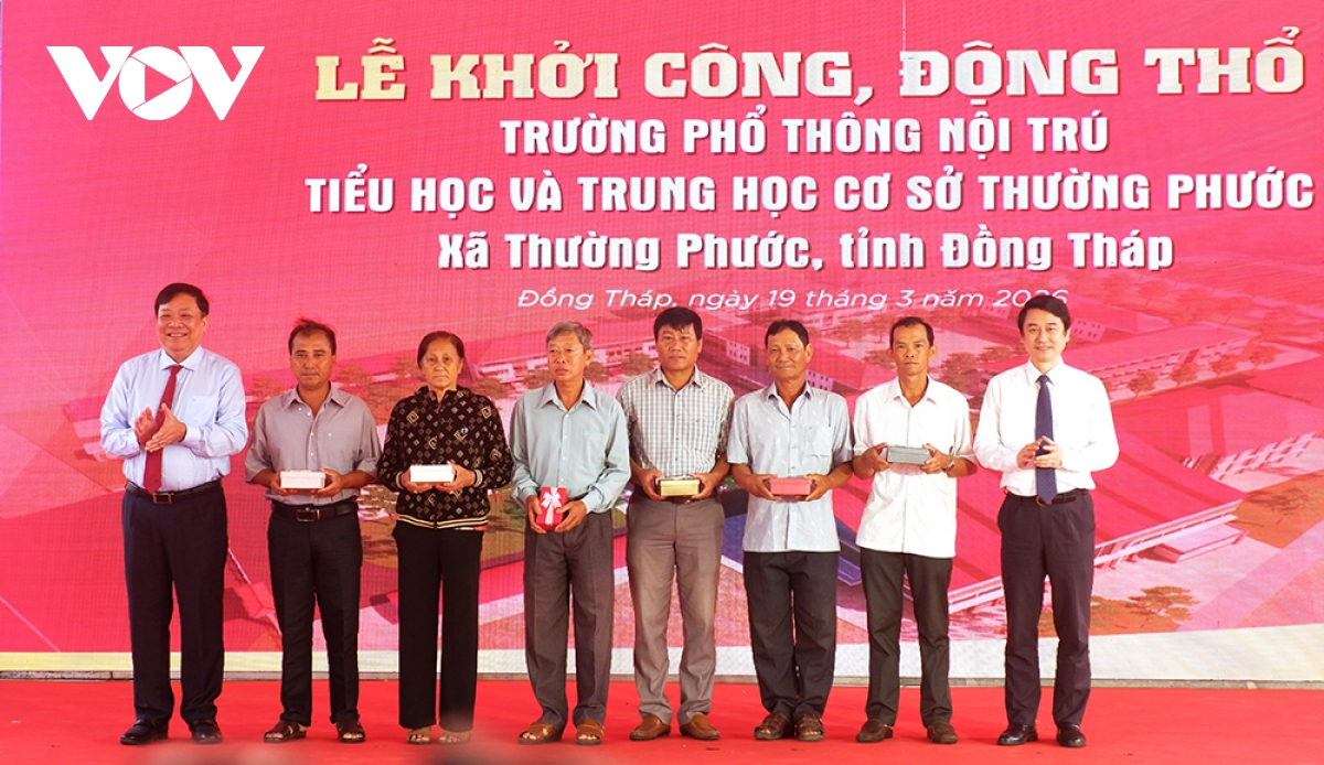 cap nhat Dong loat khoi cong cac truong noi tru tai khu vuc bien gioi dat lien hinh anh 6