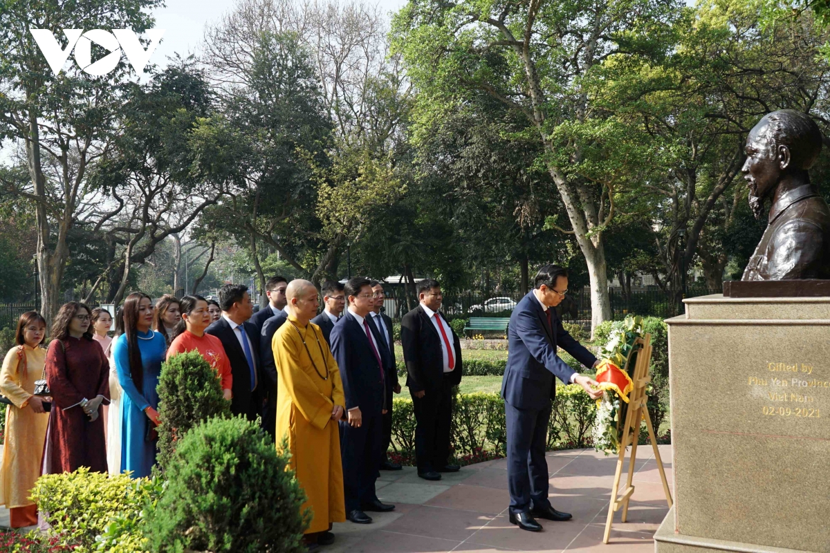 viet nam - An Do trao doi nhieu noi dung hop tac ve dan toc va ton giao hinh anh 3