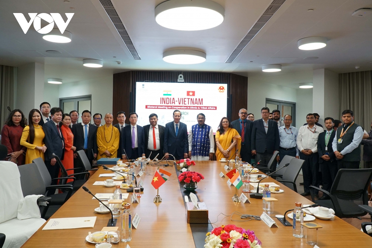 viet nam - An Do trao doi nhieu noi dung hop tac ve dan toc va ton giao hinh anh 2