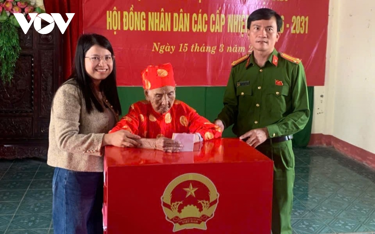 tuong thuat truc tiep ngay hoi toan dan 15 3 2026 hinh anh 212