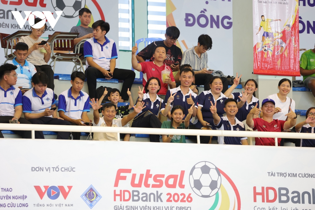 khep lai mua giai futsal hdbank sinh vien khu vuc Dbscl 2026 day an tuong hinh anh 3