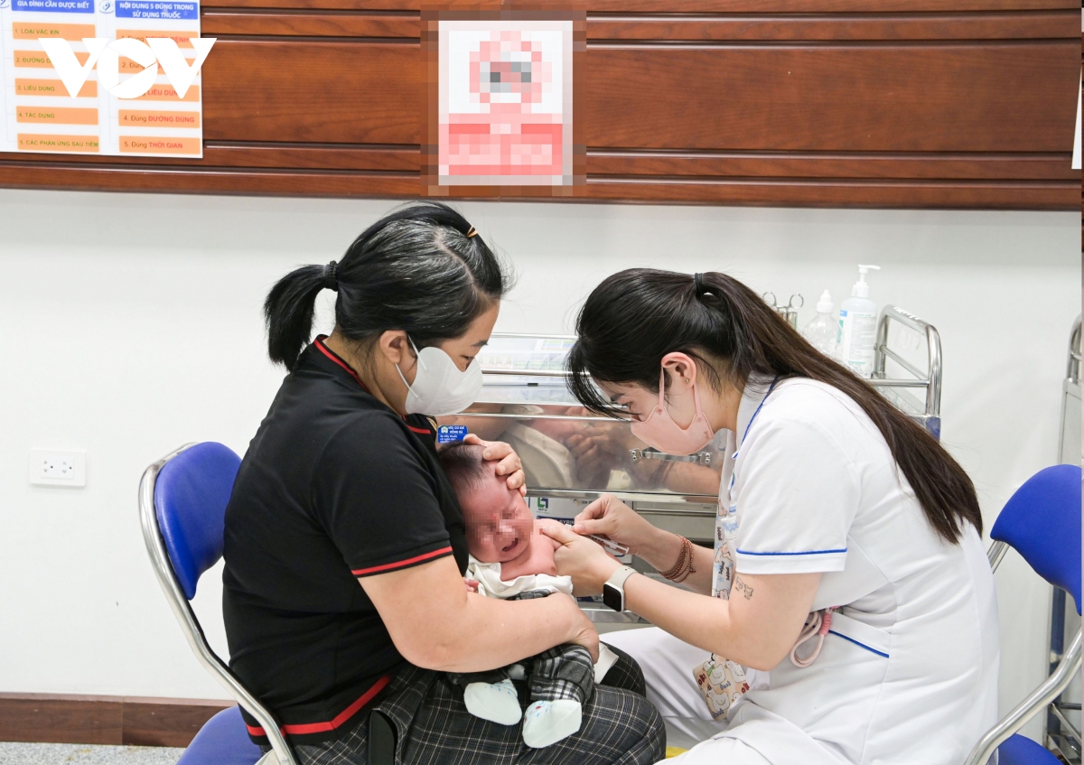 bo y te cap phep luu hanh vaccine tay chan mieng tai viet nam hinh anh 1