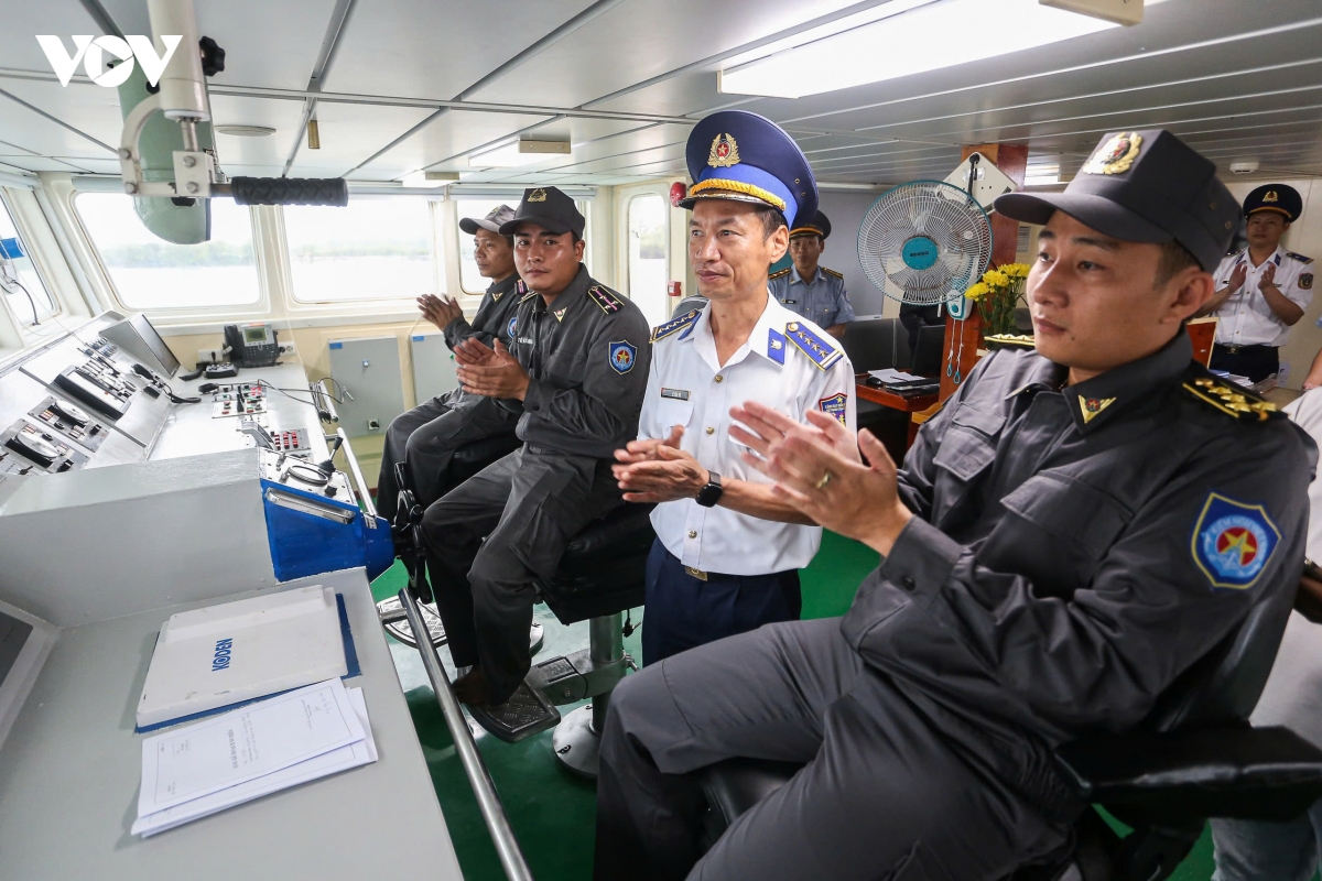 hai trinh cua nhung phieu bau tren vung bien gioi bien hinh anh 1
