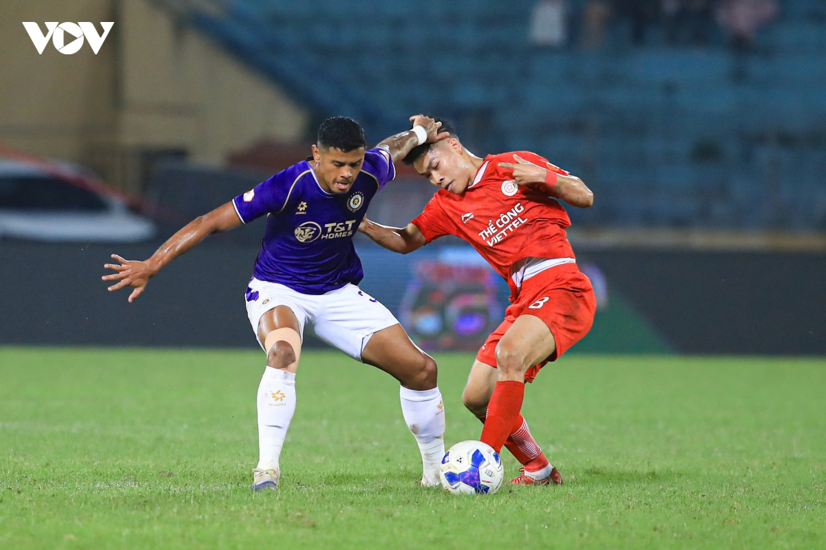ha noi fc truoc su menh cuu minh va ca v-league 2025 2026 hinh anh 1