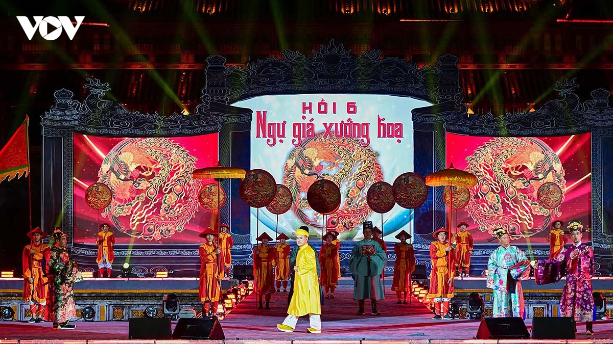  thi di ngon chi , dem nghe thuat ton vinh di san thi ca hoang trieu nguyen hinh anh 4