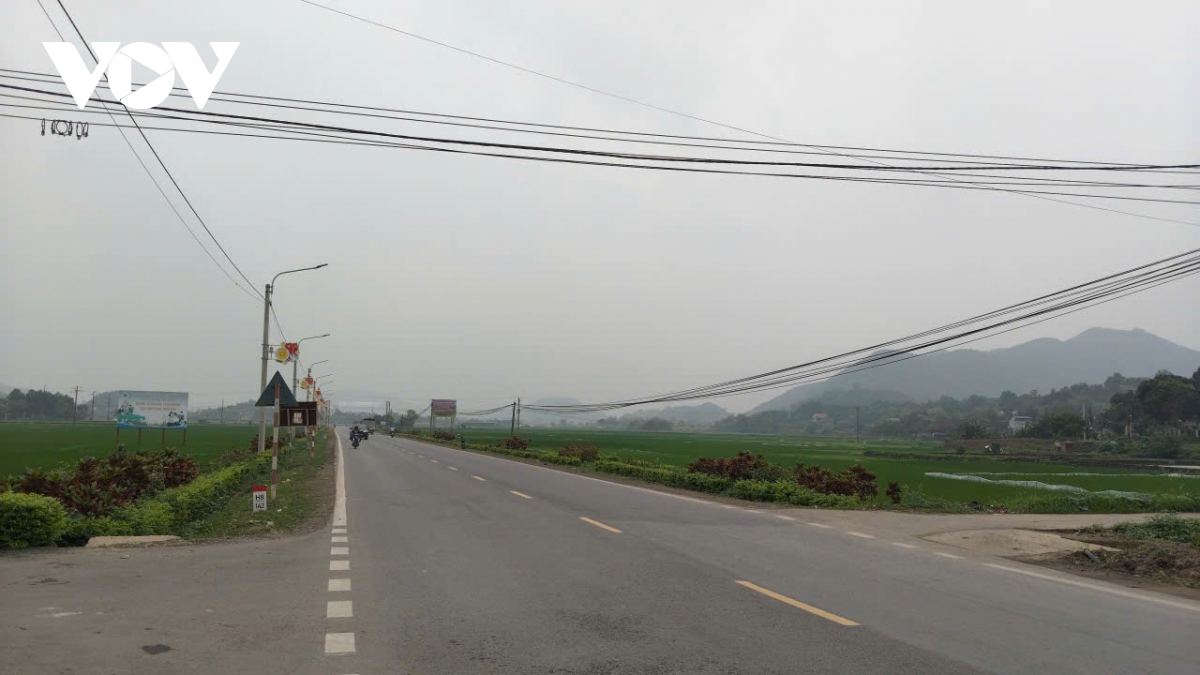  lua thuc dem duoi anh den cao ap o thai nguyen lieu co gay that thu hinh anh 1