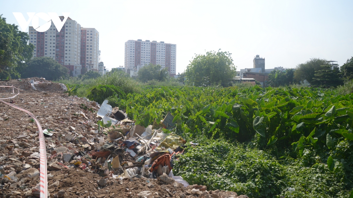 hoi sinh rach xuyen tam Ap luc mat bang de nang tien do hinh anh 2