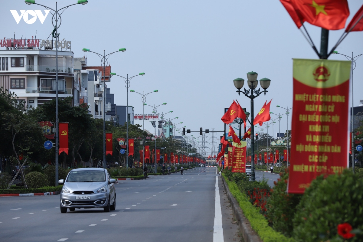 ninh binh ron rang khi the huong toi ngay bau cu hinh anh 23