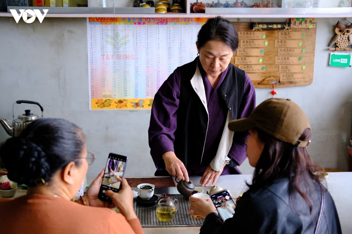 du xuan alishan - lac giua bien may va rung co thu cua Dai loan hinh anh 18