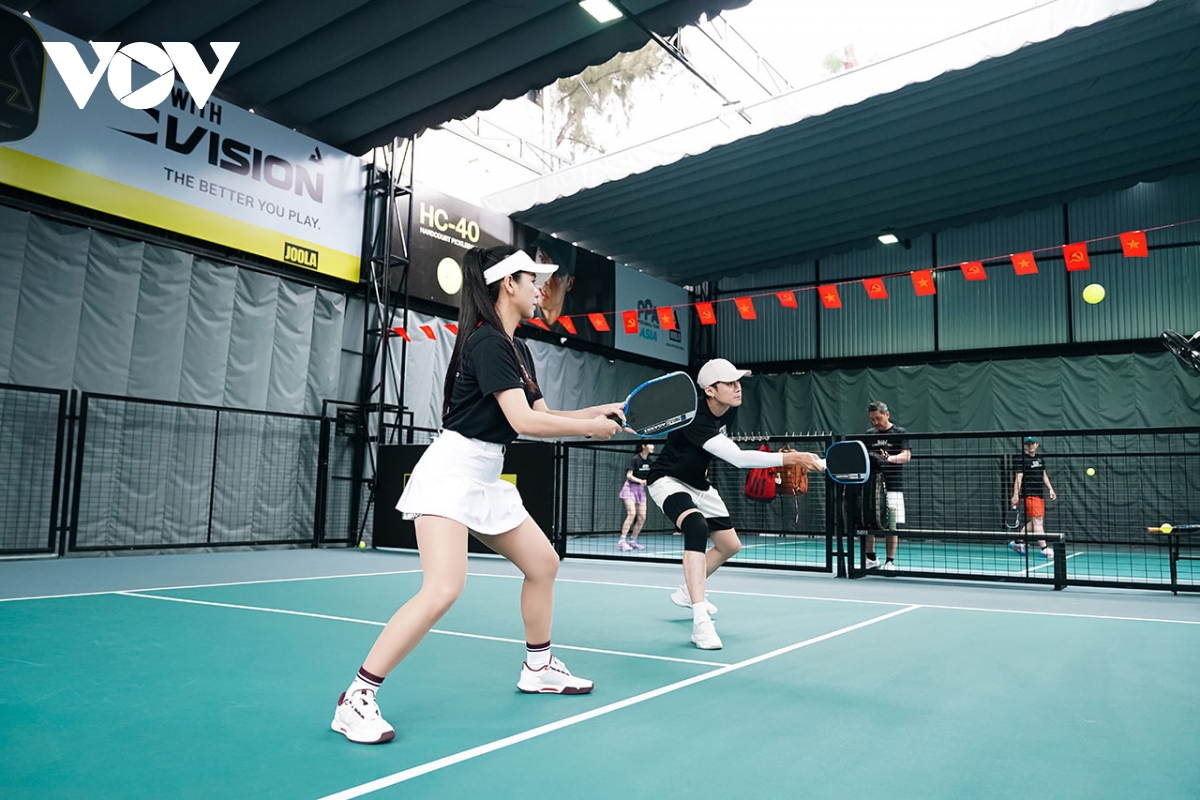 ra mat dong vot pickleball voi thong diep giai phong nang luong tu cong nghe hinh anh 8