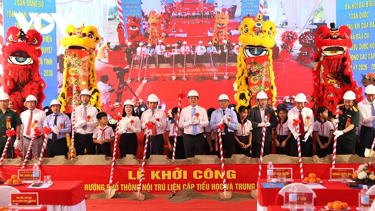 cap nhat Dong loat khoi cong cac truong noi tru tai khu vuc bien gioi dat lien hinh anh 7