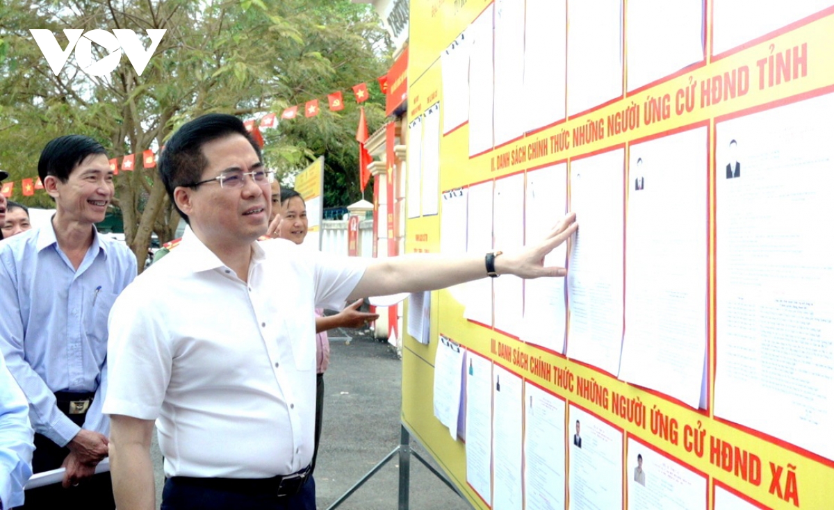 Dong bao mien nui quang ngai huong ve ngay hoi non song hinh anh 7