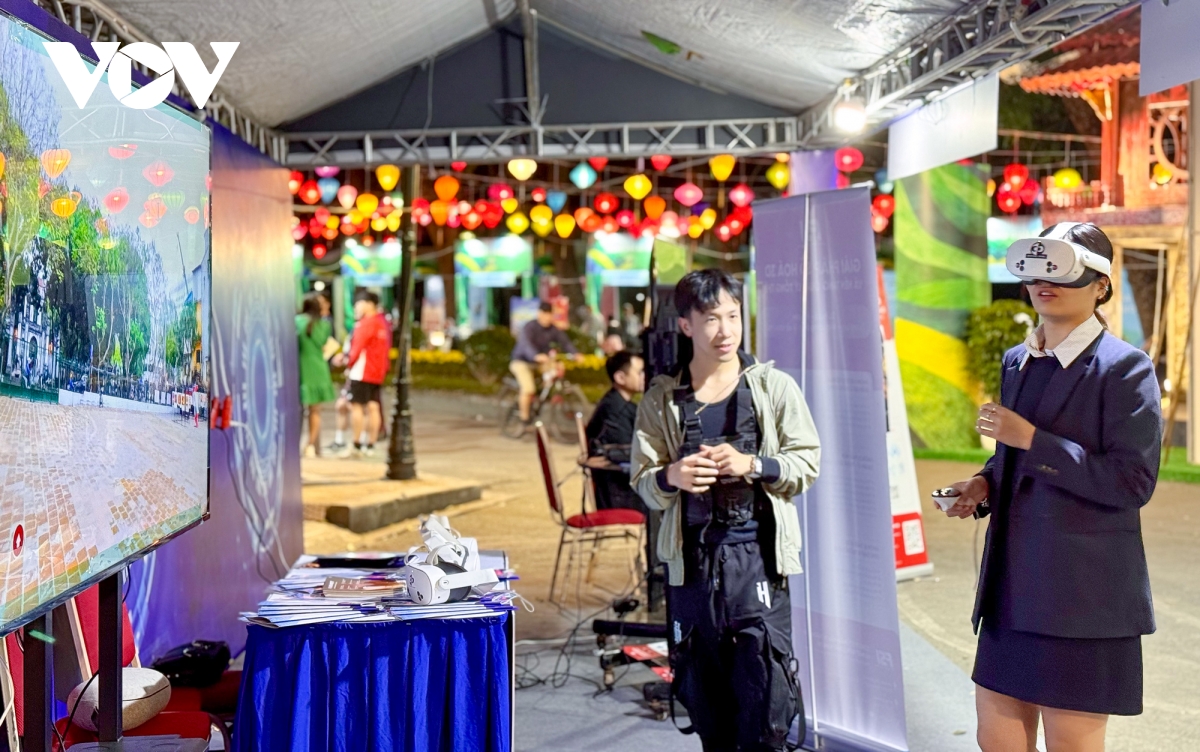 le hoi du lich ha noi 2026 mo ra trai nghiem du lich xanh, cong nghe so hinh anh 3
