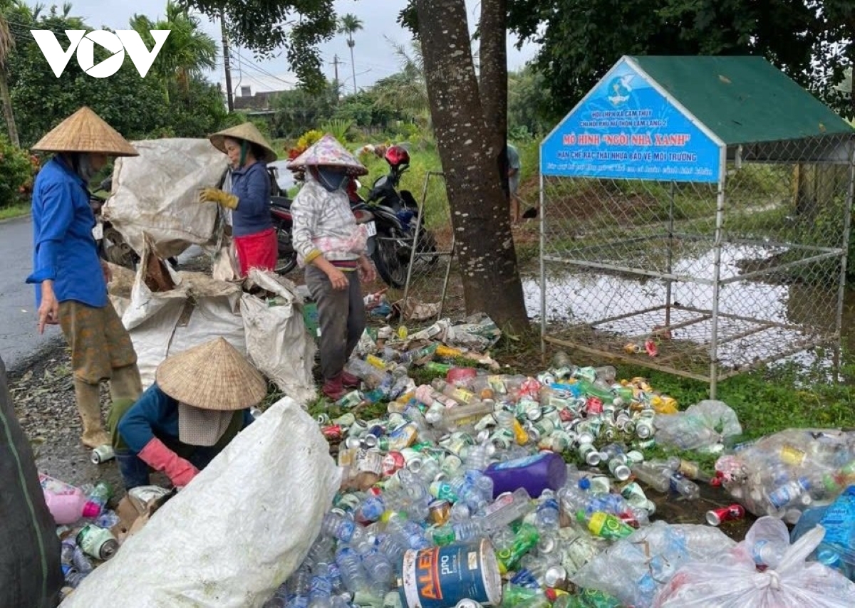 “Ngôi nhà xanh” của phụ nữ Quảng Trị bảo vệ môi trường, gây quỹ hỗ trợ người nghèo
