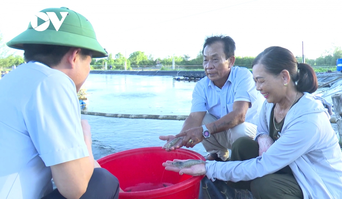 ngu dan chuyen sang nuoi trong ben vung, giam ap luc khai thac bien hinh anh 2
