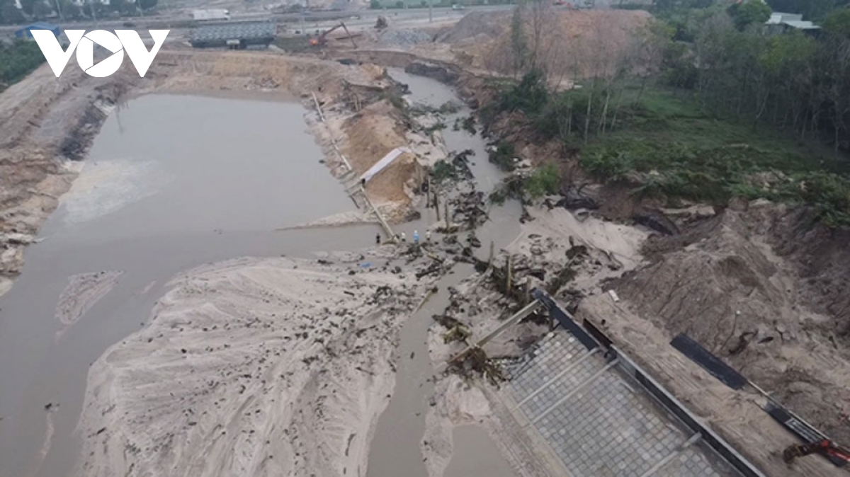 sieu du an chong ngap o tp.hcm vuong 61 ho chua ban giao dat hinh anh 5