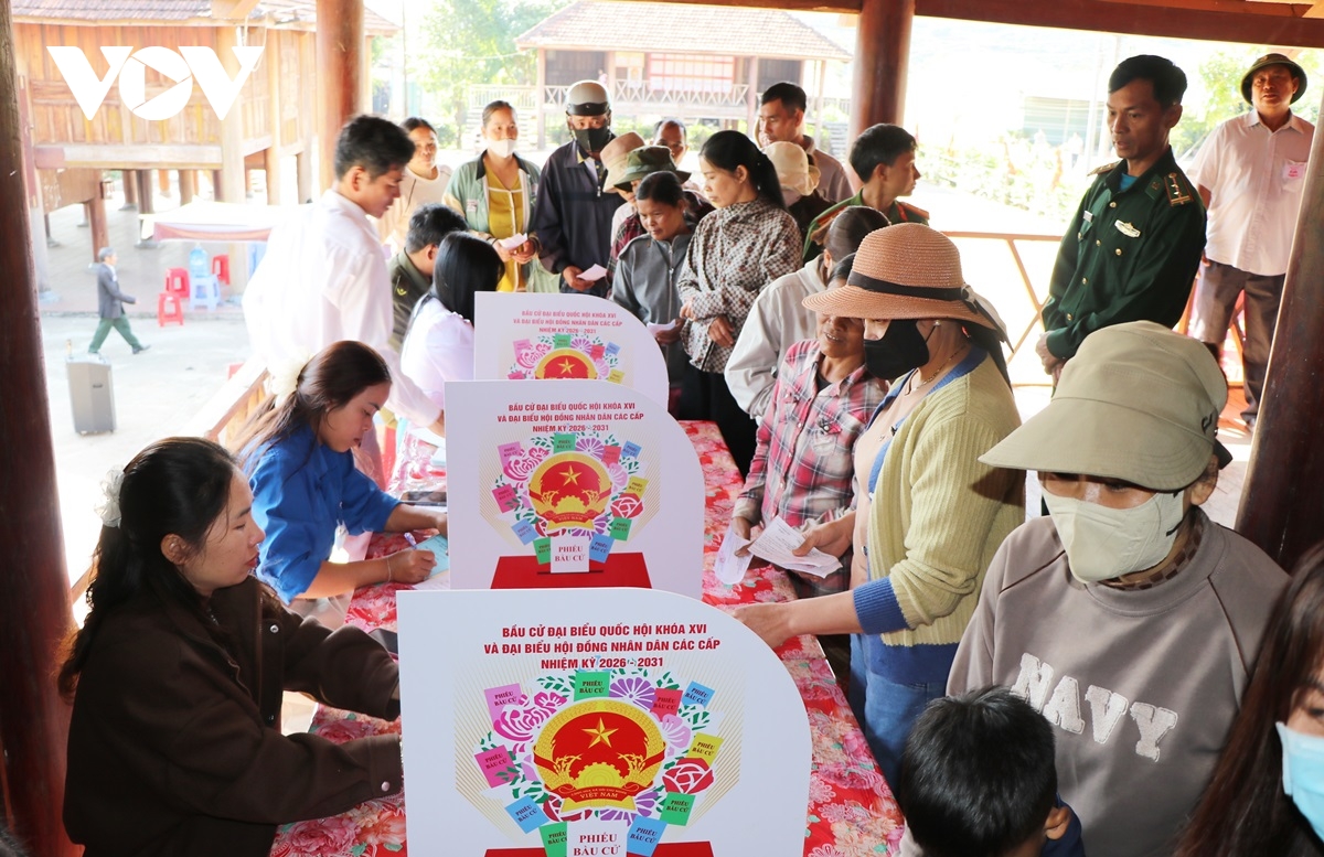 tuong thuat truc tiep ngay hoi toan dan 15 3 2026 hinh anh 254