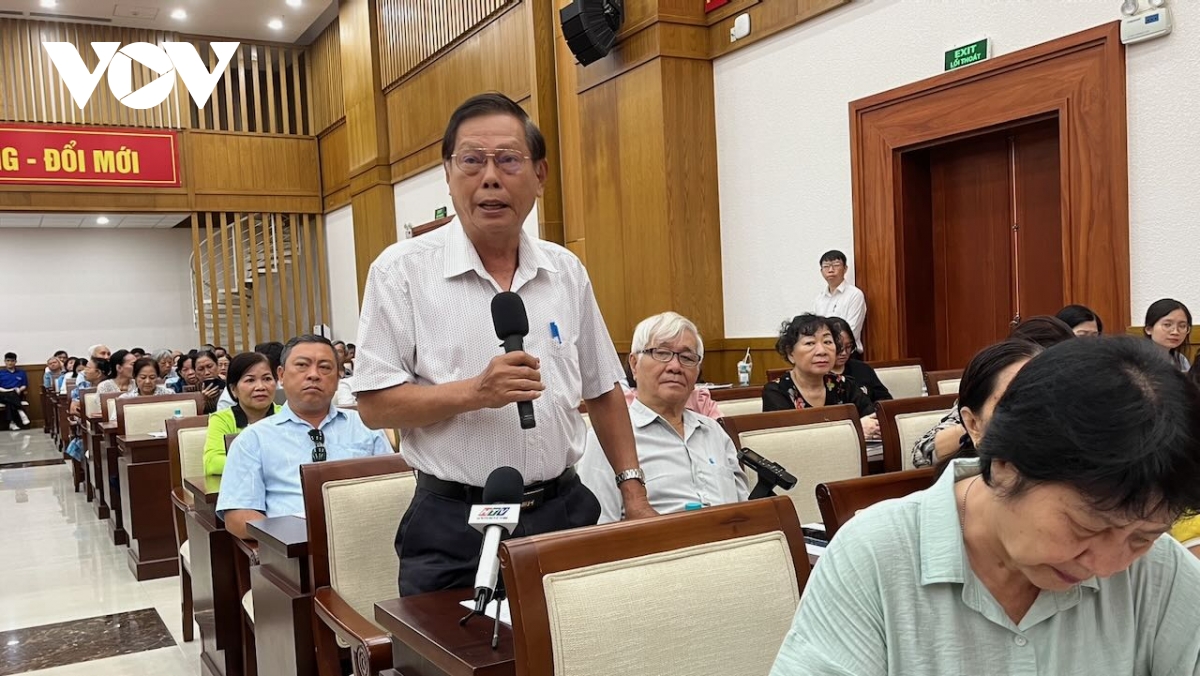 cu tri tp.hcm ky vong dai bieu dan cu noi di doi voi lam hinh anh 2