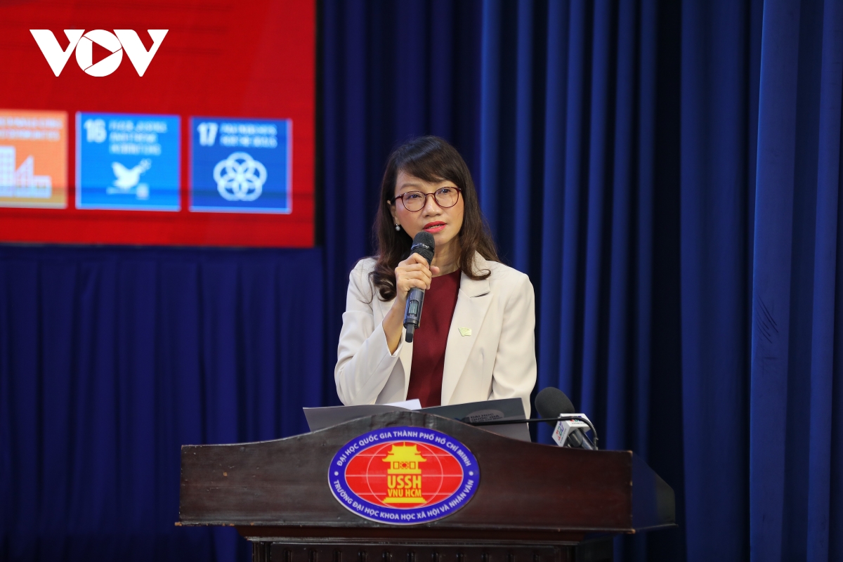 khoa hoc xa hoi va nhan van dang bi kim ham vai tro hinh anh 2