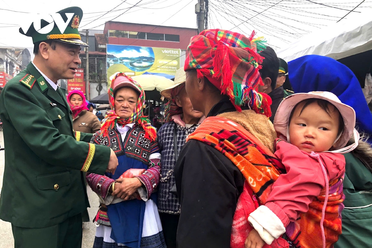 toan canh ngay bau cu 15 3 nhung hinh anh xuc dong tu khap moi mien hinh anh 26