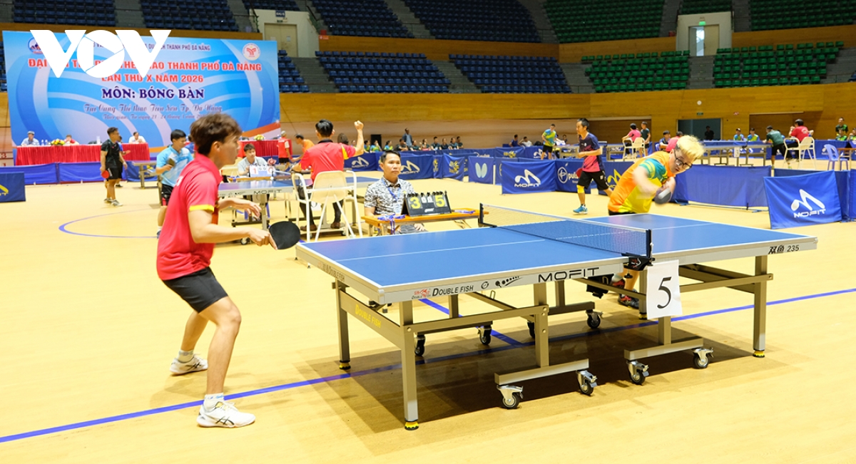 hon 200 van dong vien tham gia giai bong ban Dai hoi tdtt tp. Da nang lan thu x hinh anh 1