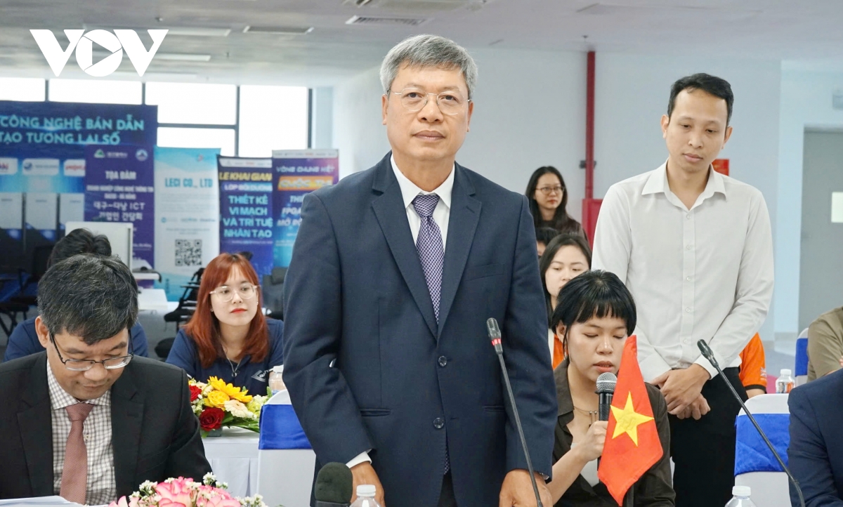 Da nang chemnitz ket noi hop tac cong nghe cao, ban dan va ai hinh anh 1