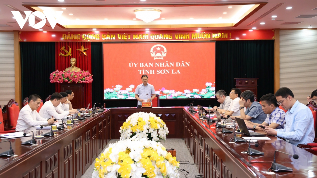 du an cao toc hoa binh moc chau doan qua son la trien khai cham hinh anh 1