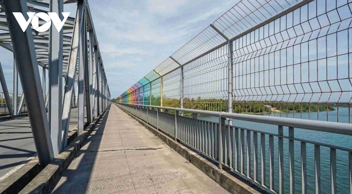 cap phep thi cong he thong dien trang tri va luoi an toan vao cau ben thuy 1 hinh anh 2