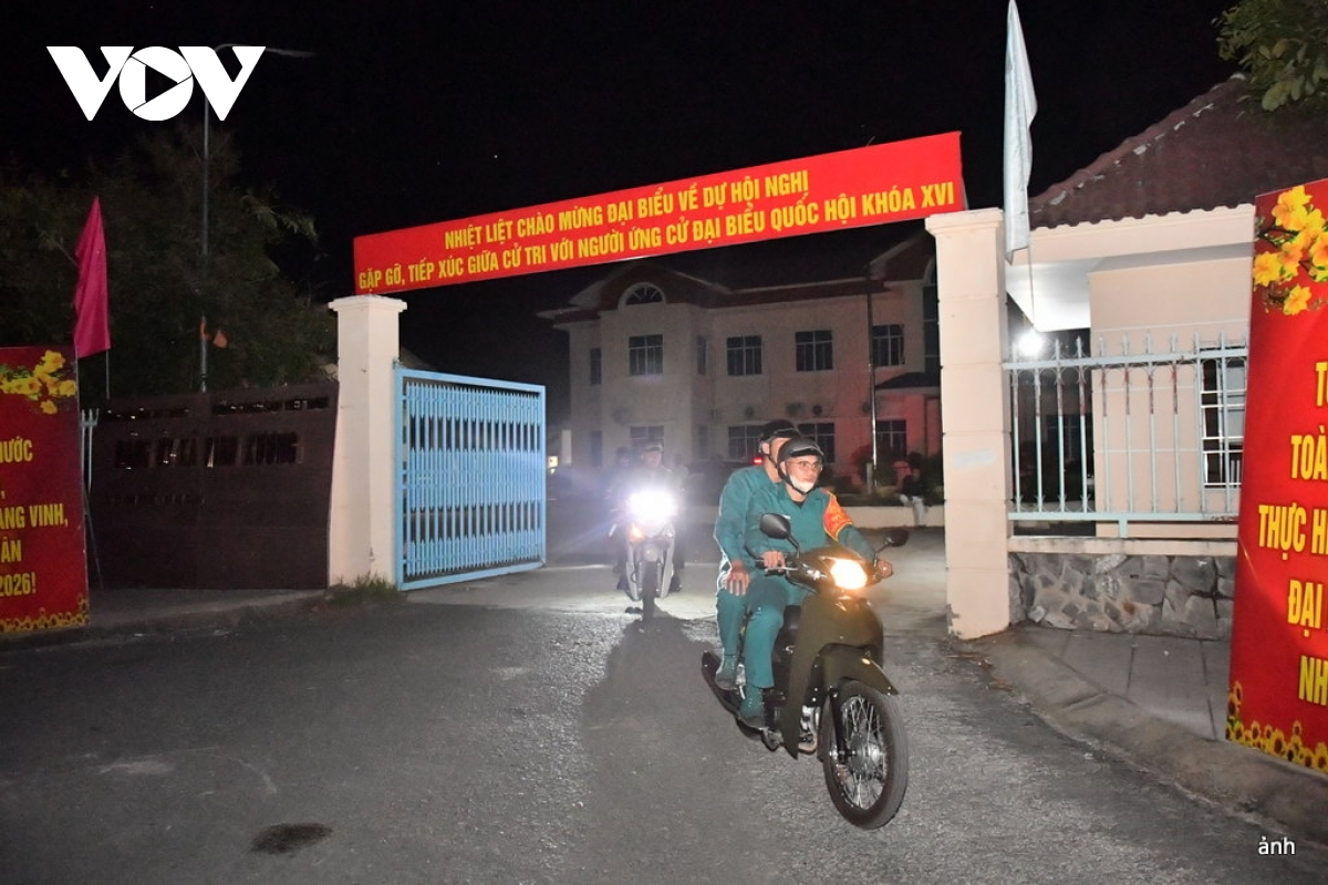 cu tri vung bien an giang hao huc truoc ngay bau cu hinh anh 3