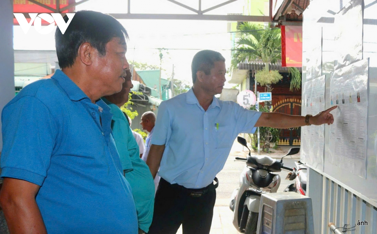 cu tri vung bien an giang hao huc truoc ngay bau cu hinh anh 10