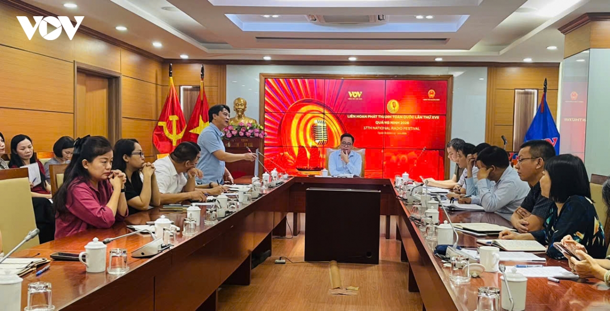 vov tang toc chuan bi cho lien hoan phat thanh toan quoc lan thu xvii hinh anh 1