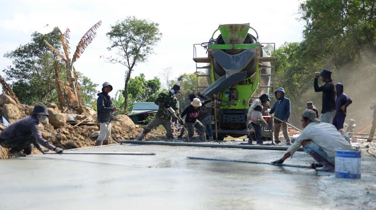 quoc lo 28b gap rut can dich, mo truc lien ket rung bien hinh anh 10